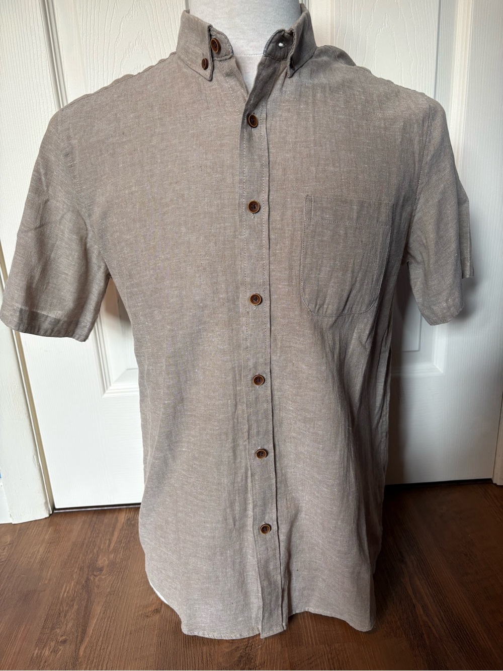 Rue St-Patrick Men's Linen Blend Short Sleeve Button Down Shirt - Medium